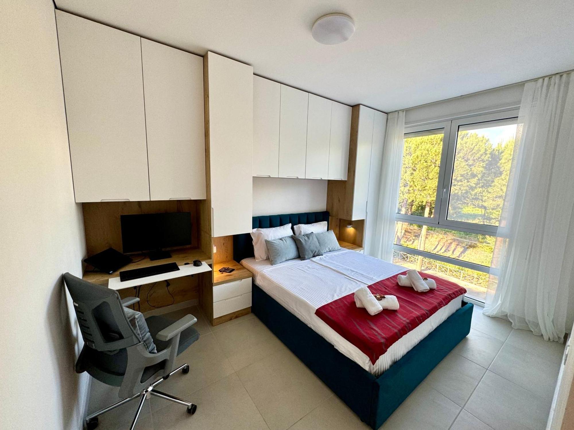 M&E Premium Apartments - San Pietro Dıraç Dış mekan fotoğraf